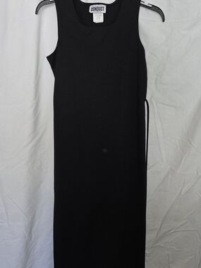 Conduct Black Sleeveless Maxi Dress